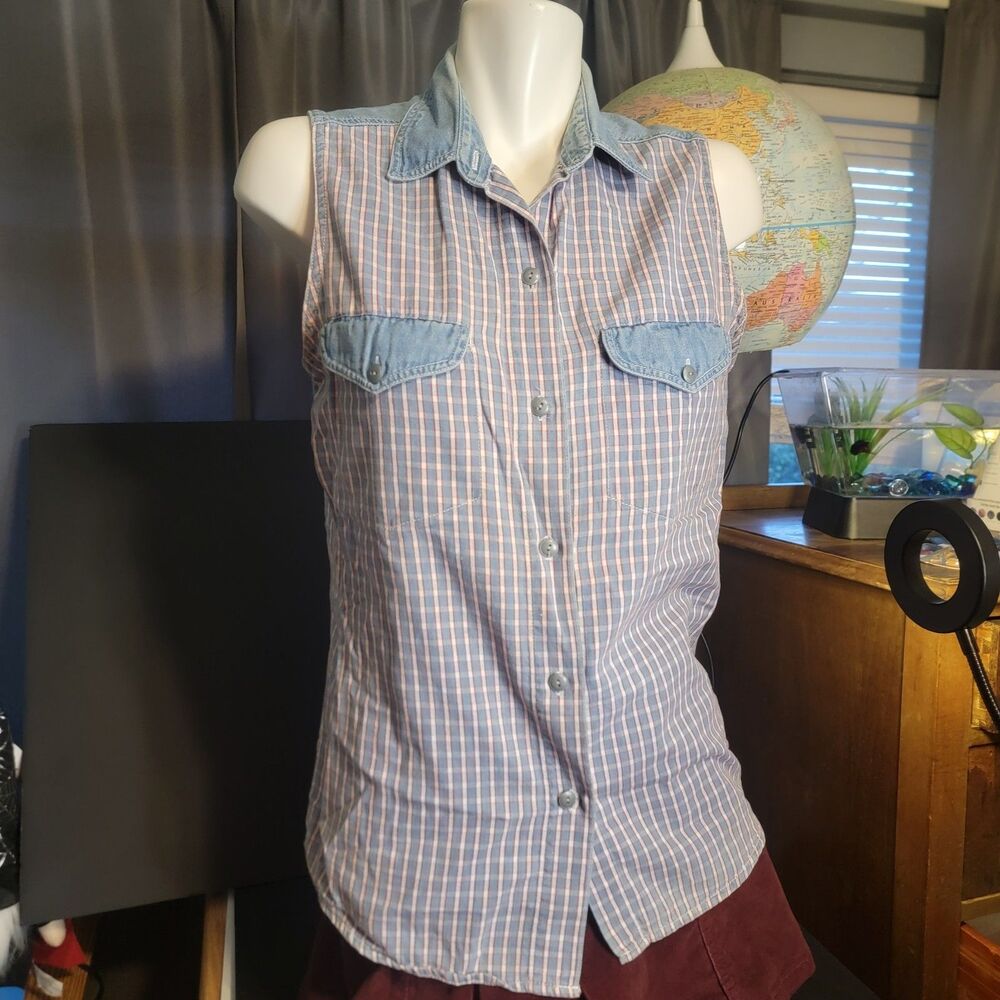 At Last & Co Adorable Sleeveless Top
